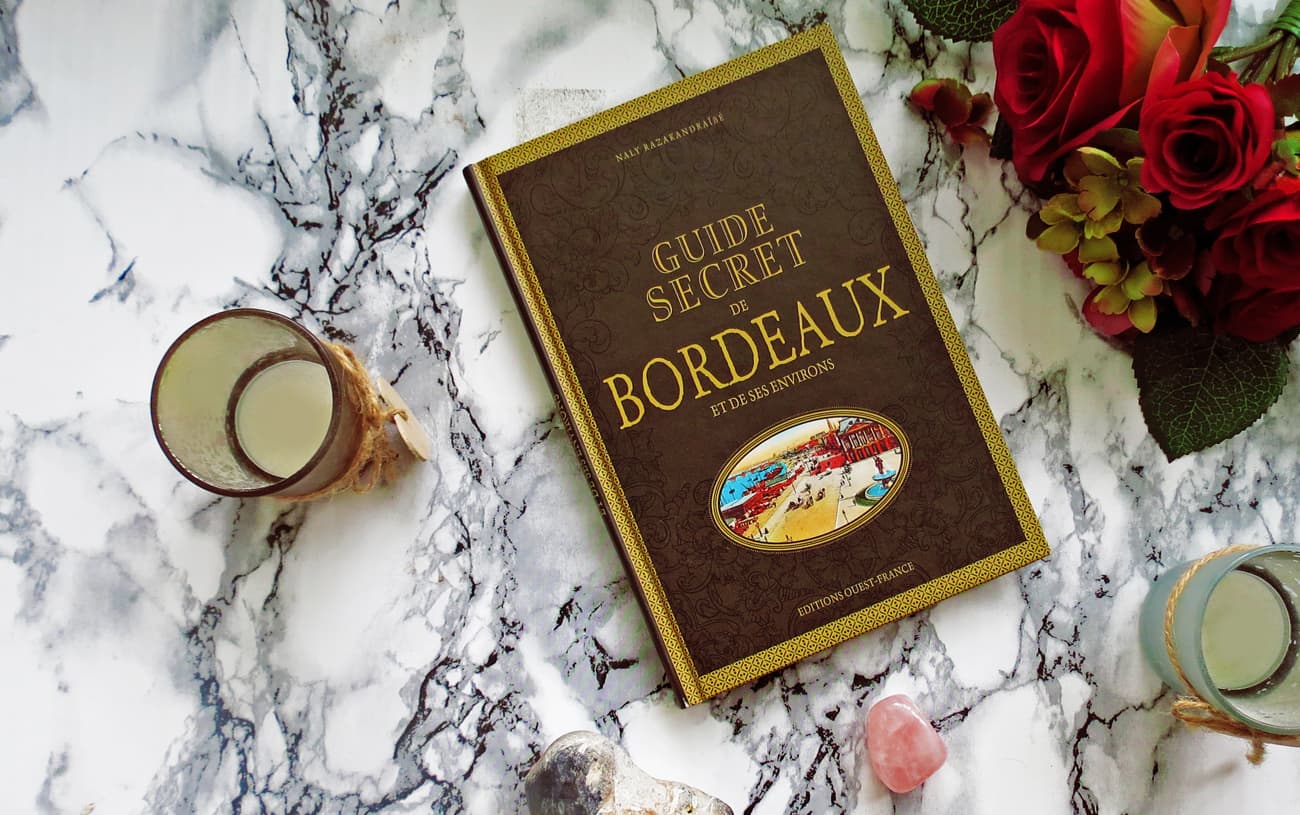 Article abou books with plot set in Bordeaux, France